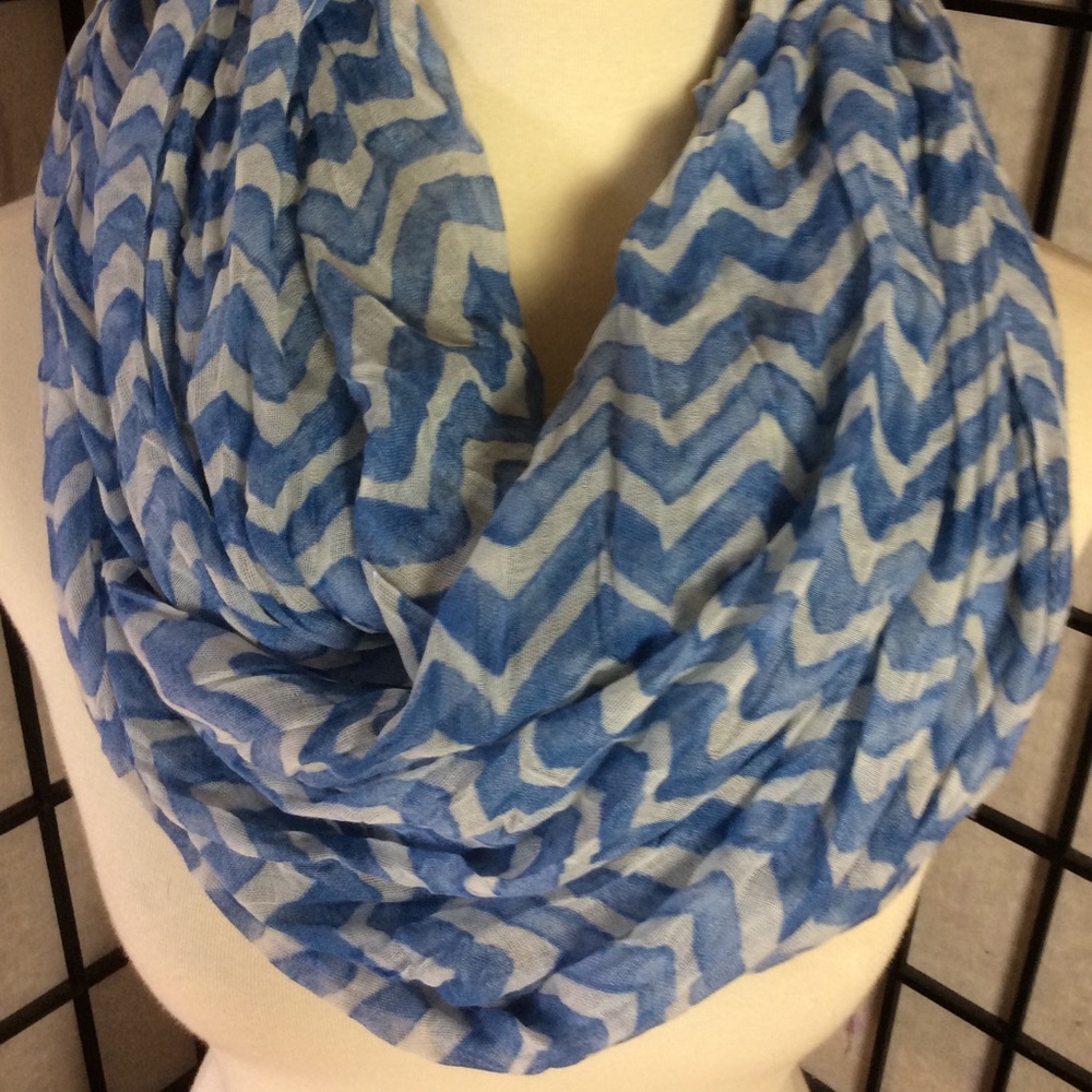 Target Shades of Blue & Ivory Infinity Scarf